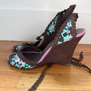 BCBGMaxAzria Brown Patterned Lace up Wedges